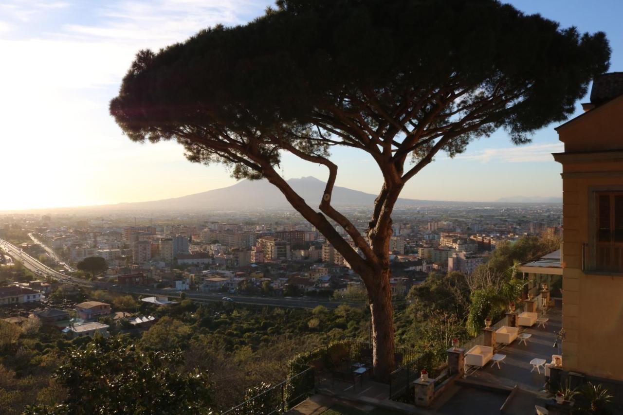 Villa Di Natale Pagani Exteriér fotografie